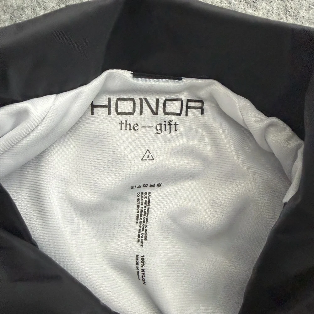 Honor The Gift Black Coach Jacket Graphic‎ Print Nylon Windbreaker Medium